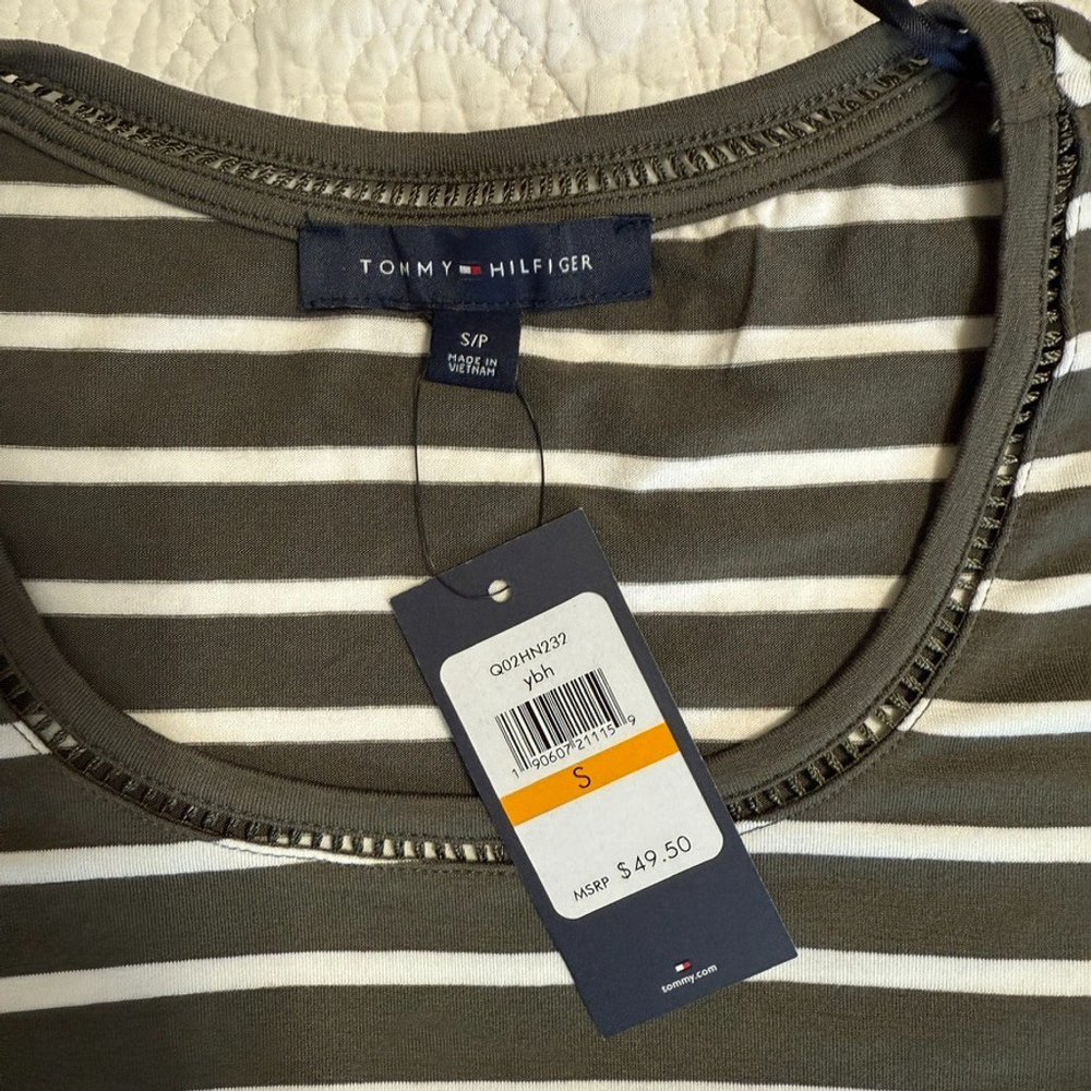 Tommy Hilfiger Olive Green & White Striped Round Neck T-Shirt Womens Size Small - Picture 6 of 11
